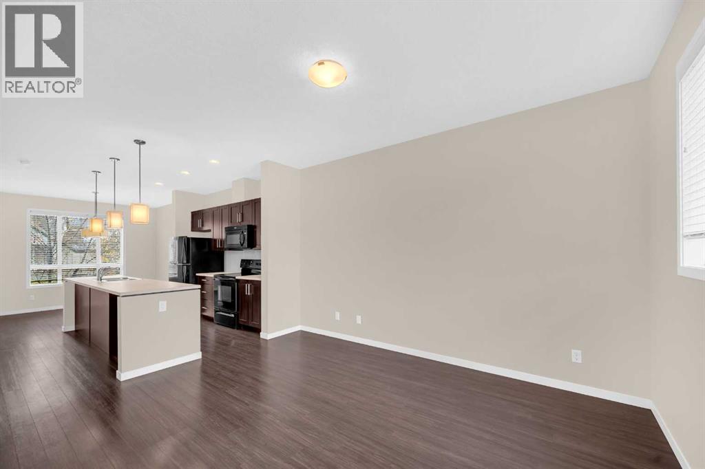 690 Copperpond Boulevard Se, Calgary, Alberta  T2Z 0L2 - Photo 12 - A2264136