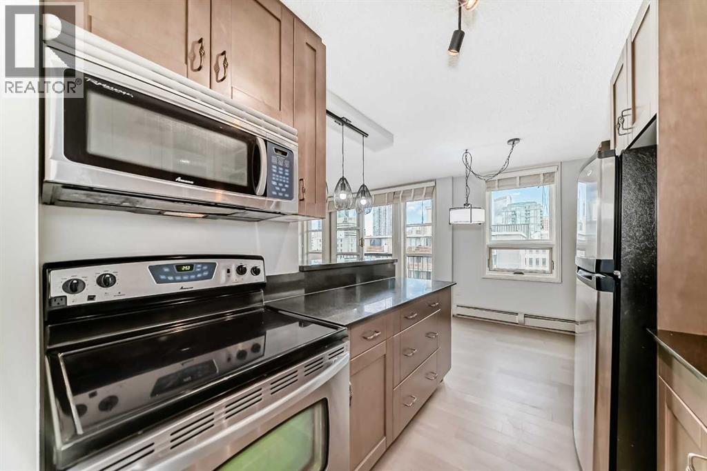 903, 733 14 Avenue Sw, Calgary, Alberta  T2R 0N3 - Photo 3 - A2264276