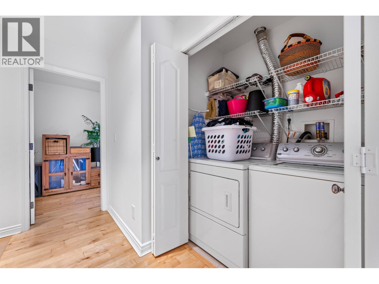 6 2688 Mountain Highway, North Vancouver, British Columbia  V7J 2N5 - Photo 12 - R3068436