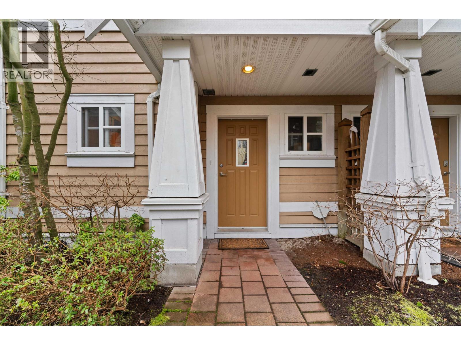 6 2688 Mountain Highway, North Vancouver, British Columbia  V7J 2N5 - Photo 15 - R3068436