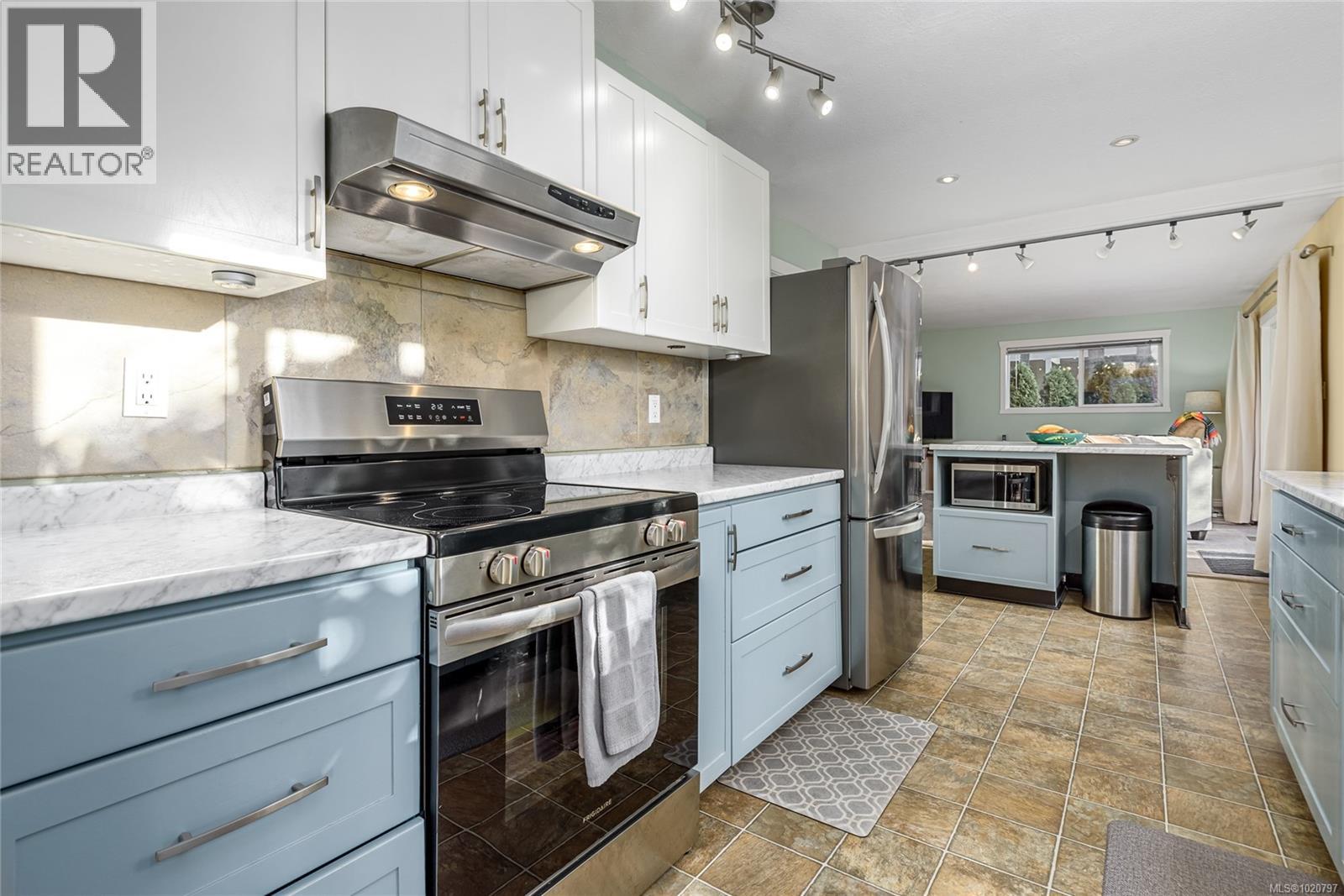 675 Evergreen Ave, Courtenay, British Columbia  V9N 6Y1 - Photo 31 - 1020797