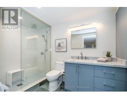 HOUSE - 202 RUSHOLME ROAD, Toronto, Ontario