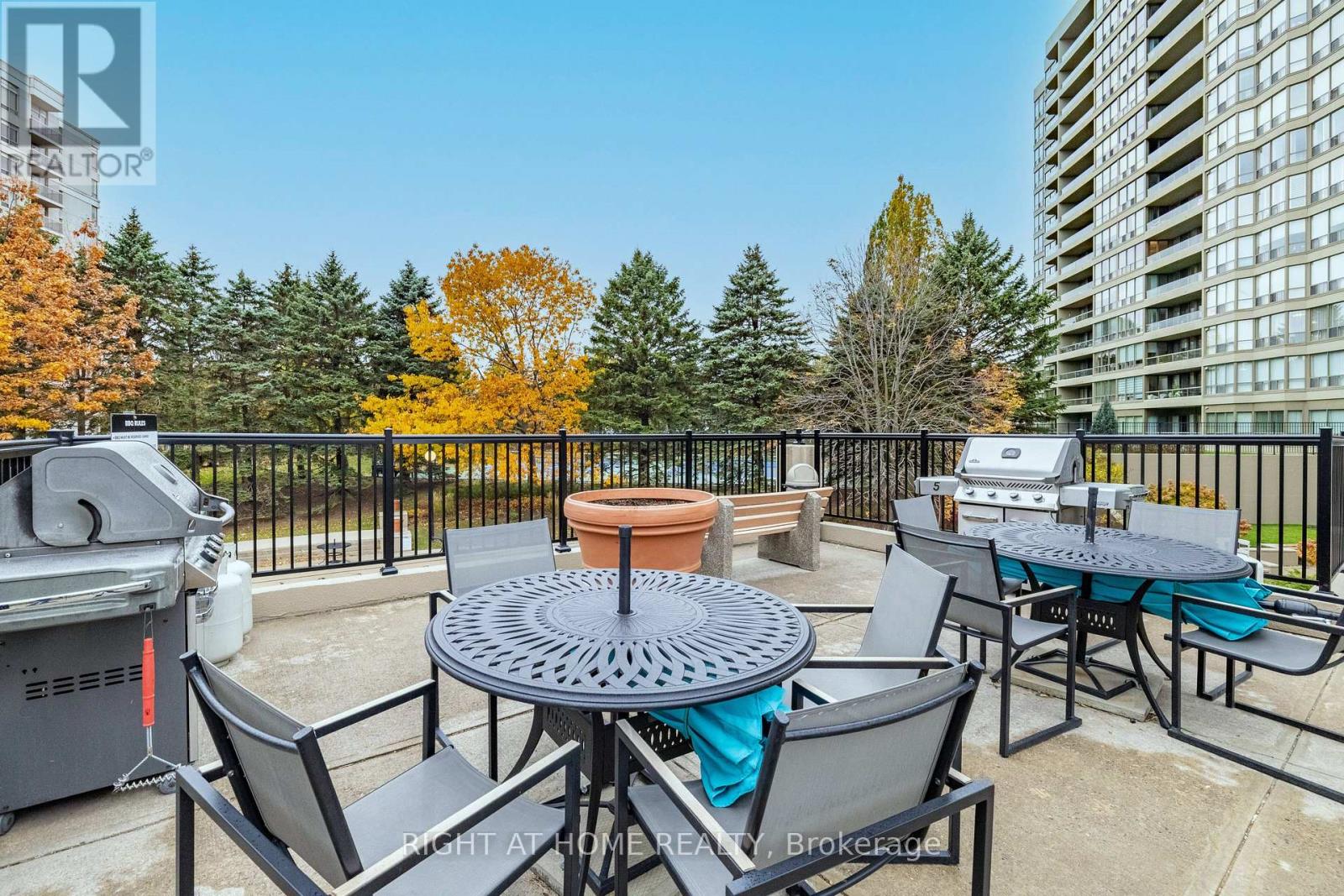 1104 - 1890 Valley Farm Road, Pickering, Ontario L1V 6B4 - Photo 35 - E12553636