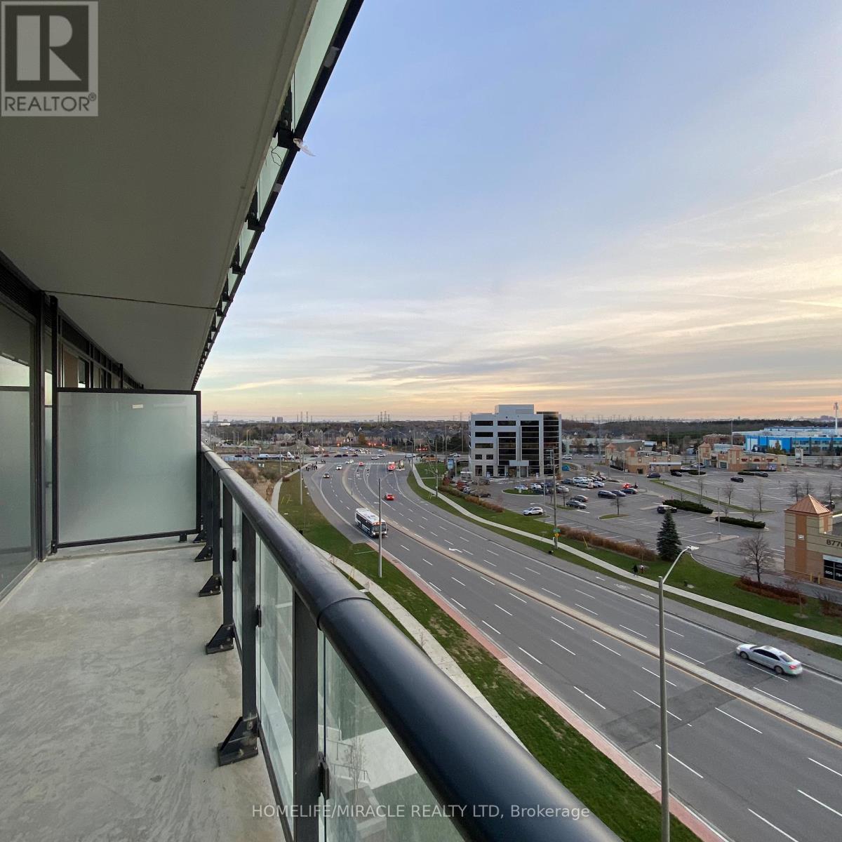 513 - 15 Skyridge Drive, Brampton, Ontario  L6P 4S3 - Photo 18 - W12560506