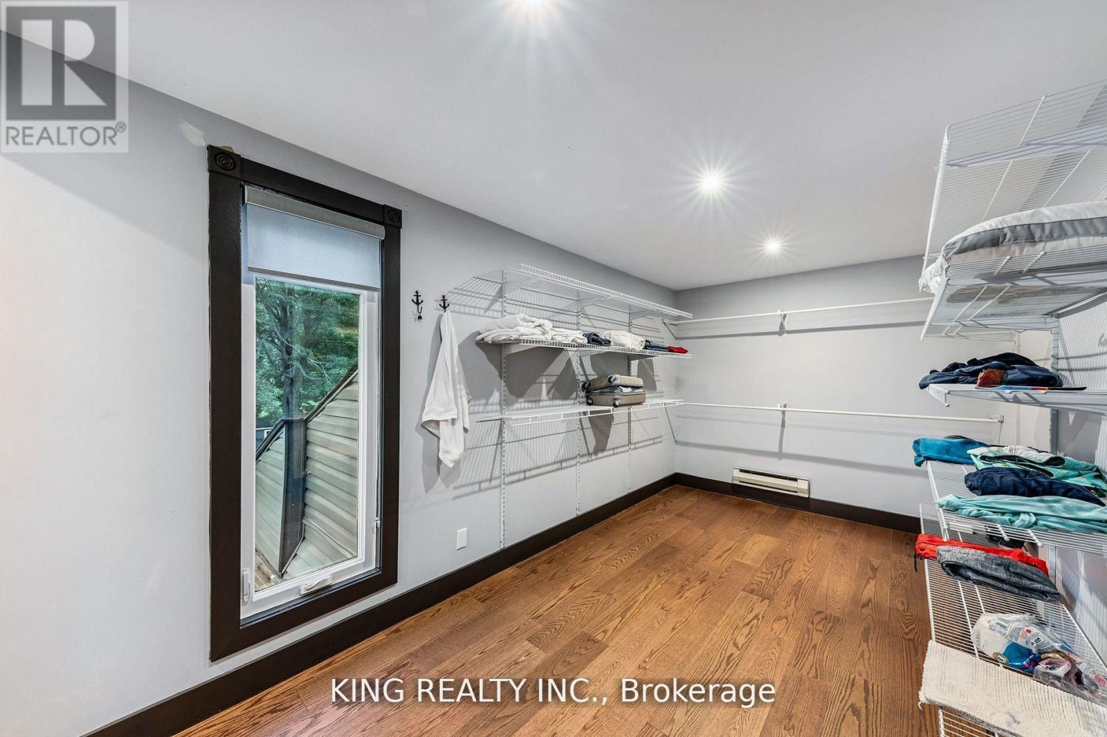 602 Champlain Road, Tiny, Ontario  L9M 0C2 - Photo 25 - S12386205