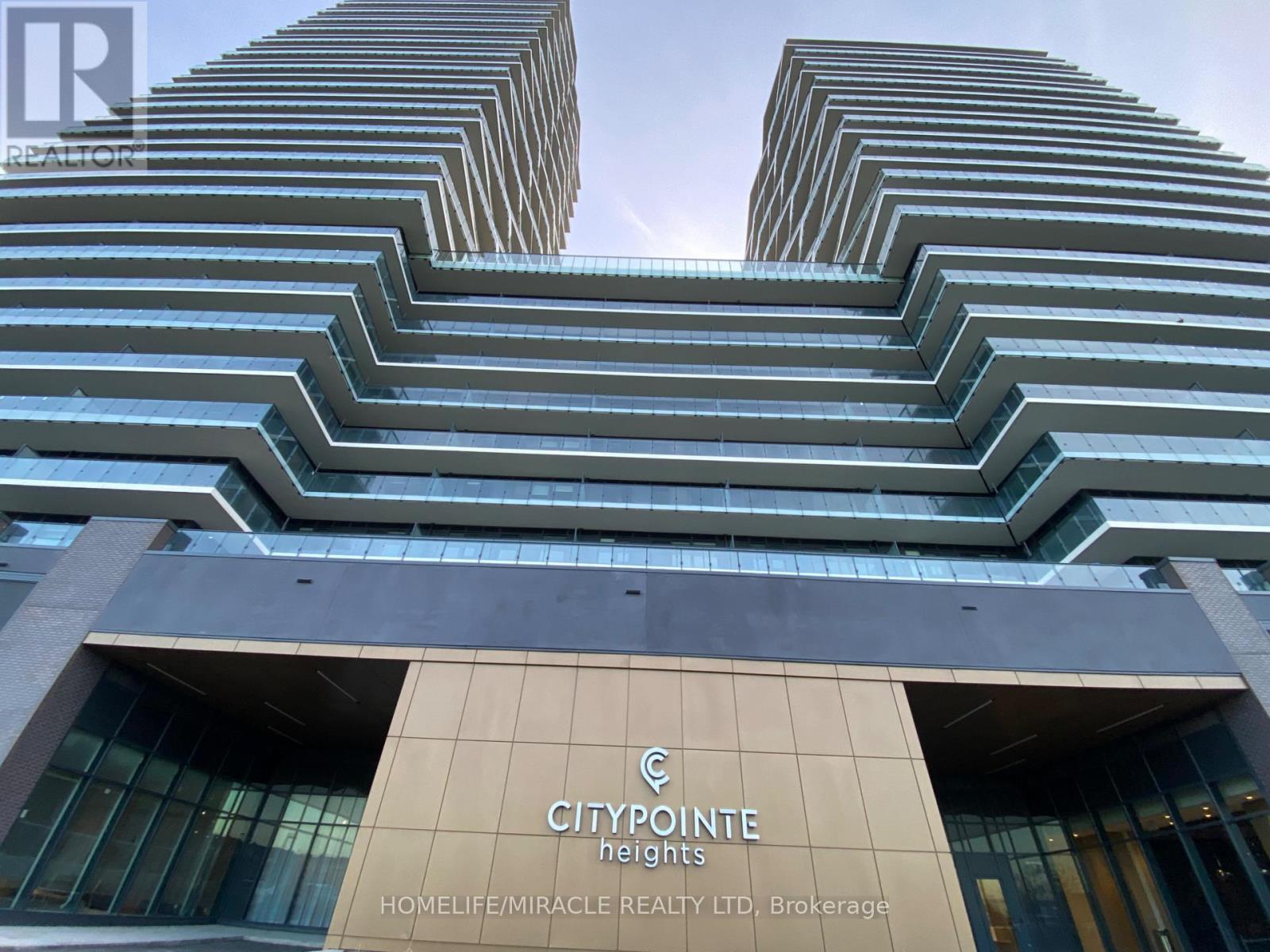 513 - 15 Skyridge Drive, Brampton, Ontario  L6P 4S3 - Photo 2 - W12560506