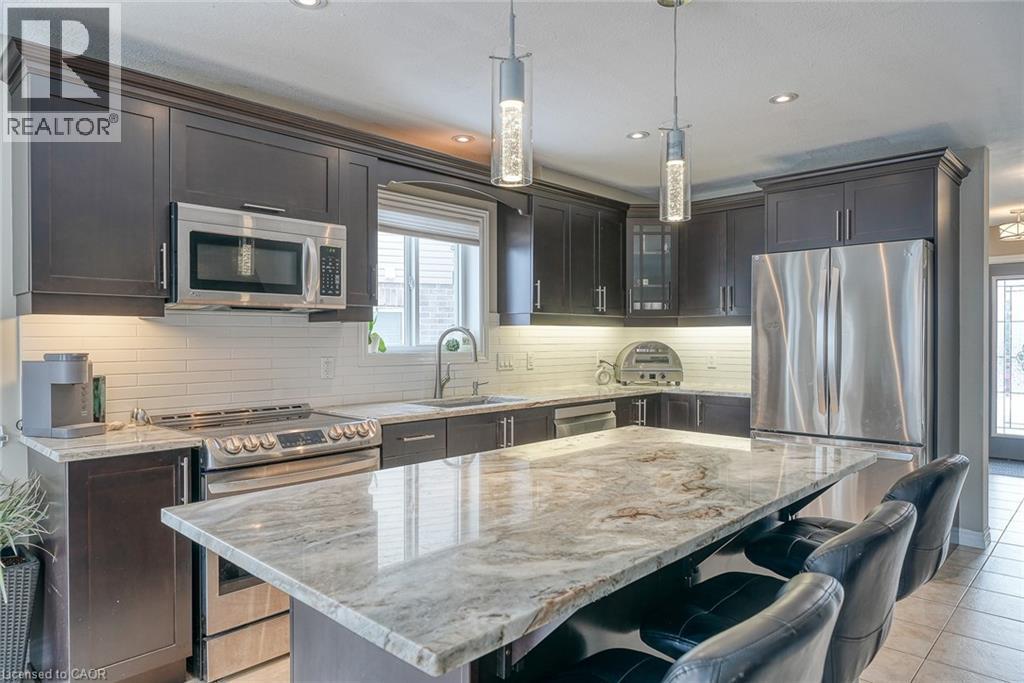 32 Langrell Avenue, Tillsonburg, Ontario  N4G 5X8 - Photo 5 - 40787384