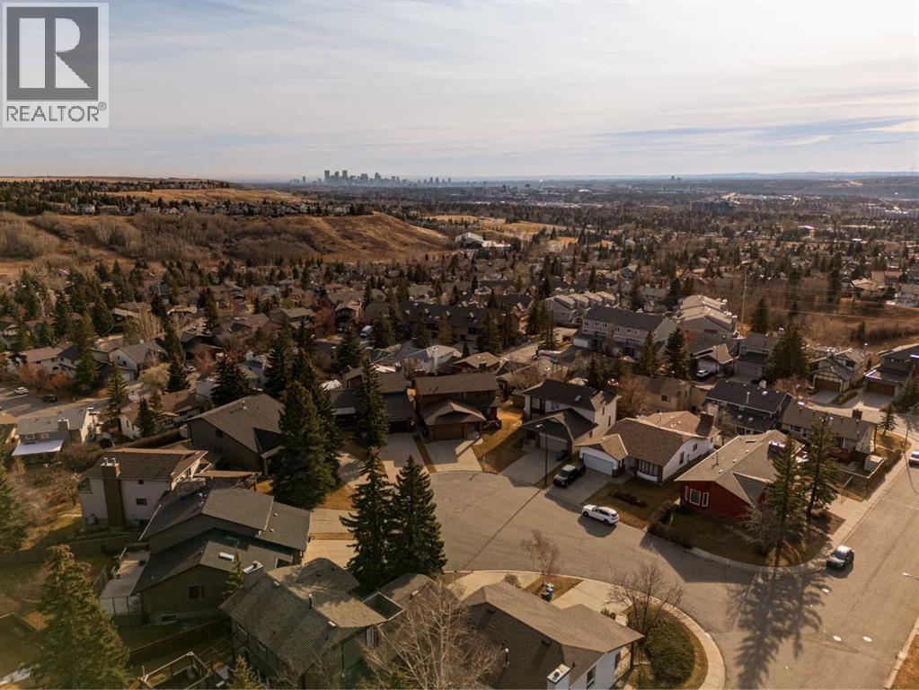 16 Edgeland Bay Nw, Calgary, Alberta  T3A 2Y7 - Photo 48 - A2270497