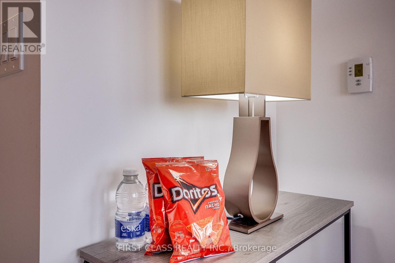 807 - 2 Augusta Avenue, Toronto, Ontario  M5V 0T3 - Photo 20 - C12560622