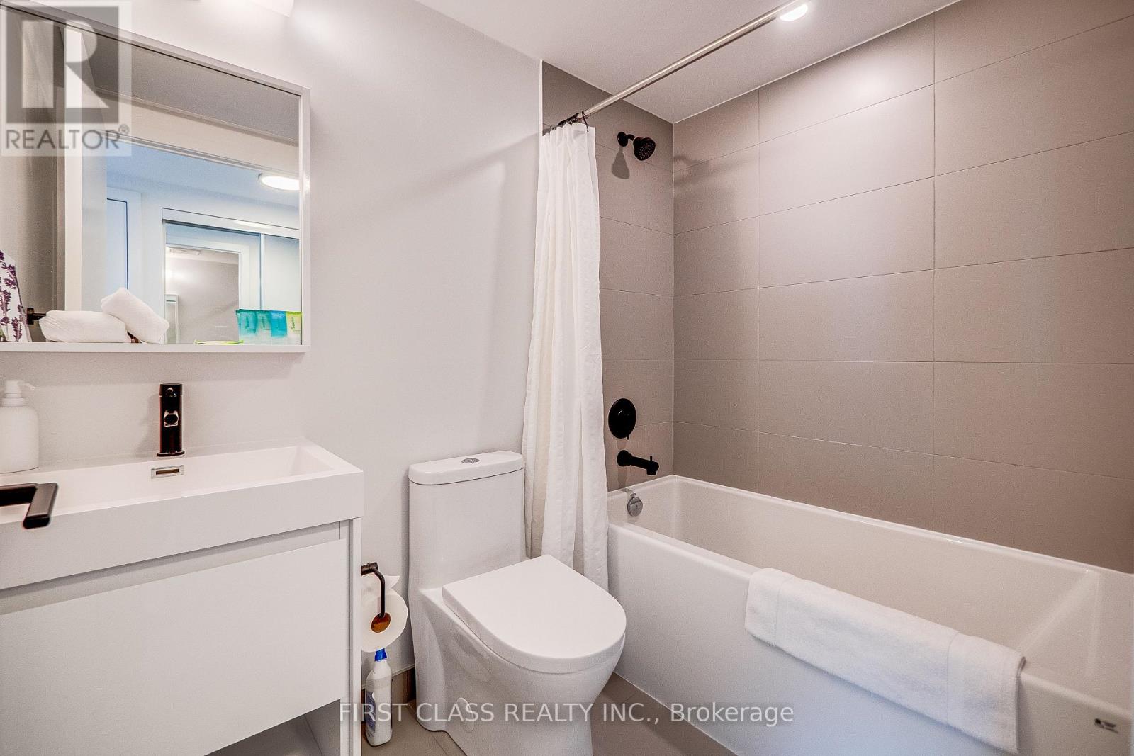 807 - 2 Augusta Avenue, Toronto, Ontario  M5V 0T3 - Photo 26 - C12560622