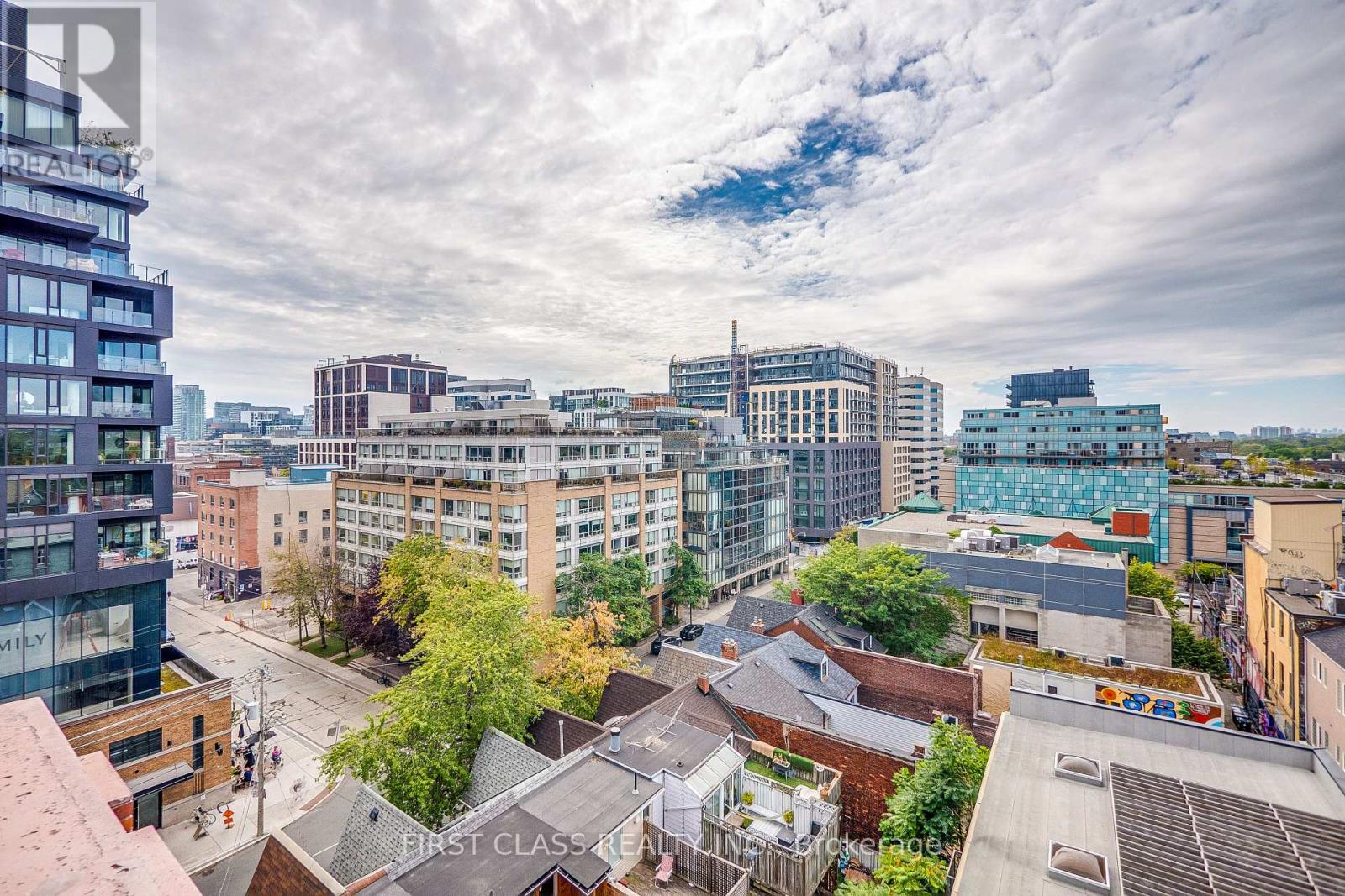 807 - 2 Augusta Avenue, Toronto, Ontario  M5V 0T3 - Photo 34 - C12560622