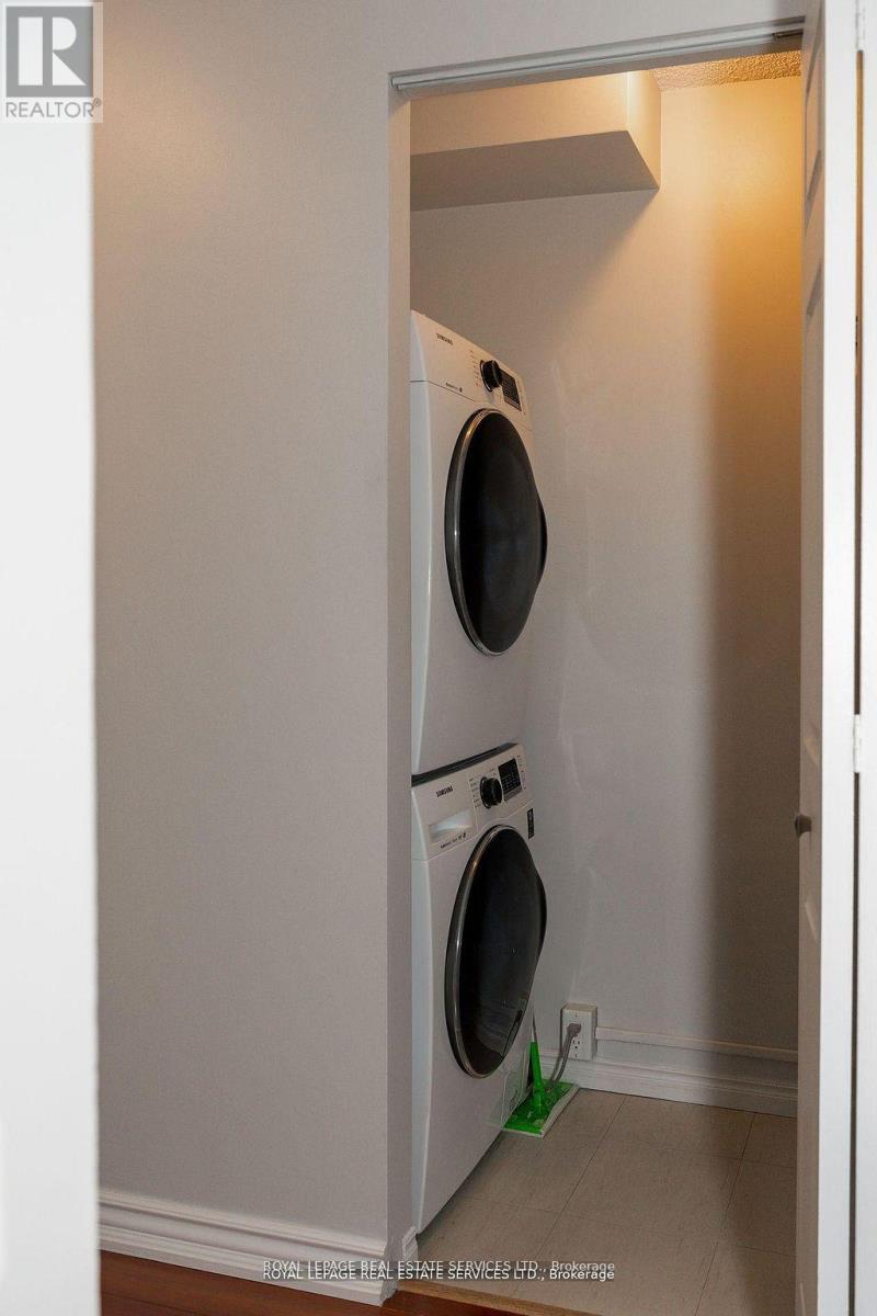 212 - 7 Concorde Place, Toronto, Ontario  M3C 3N4 - Photo 12 - C12560652