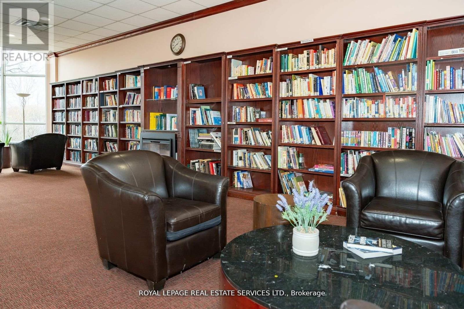 212 - 7 Concorde Place, Toronto, Ontario  M3C 3N4 - Photo 15 - C12560652