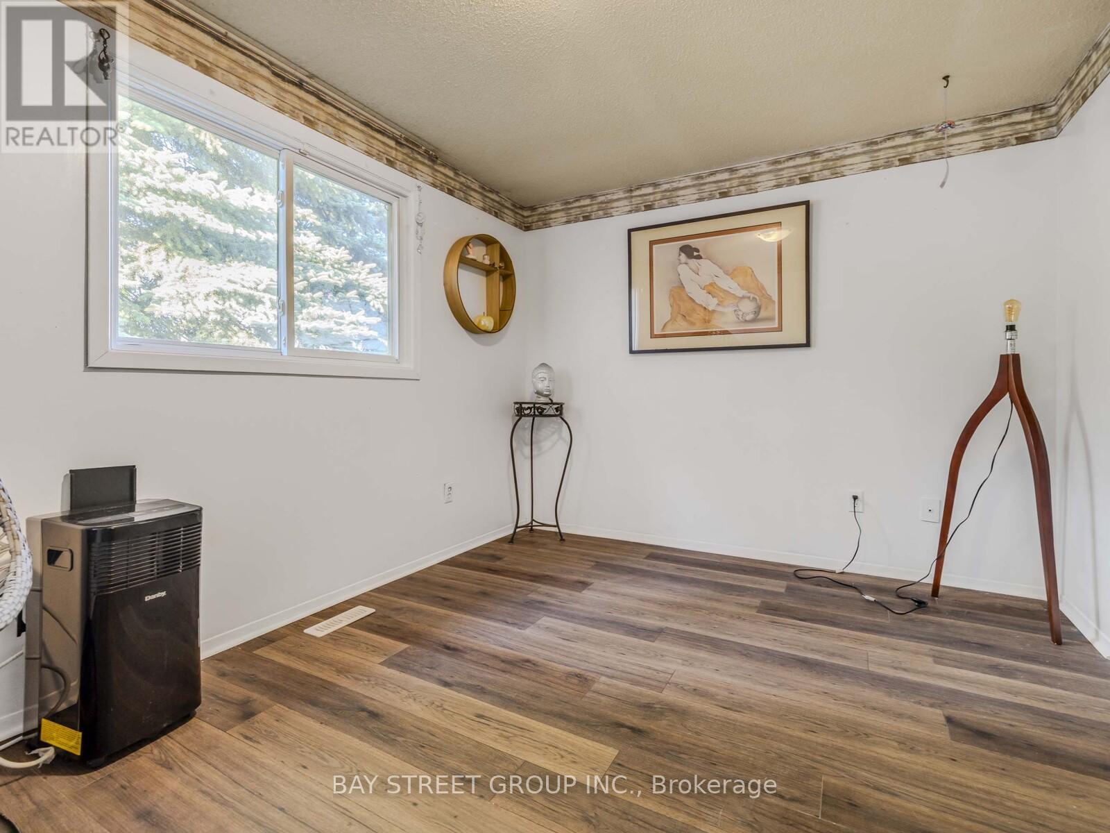 7 Whistling Hills Drive, Toronto, Ontario  M1V 2B6 - Photo 18 - E12560616