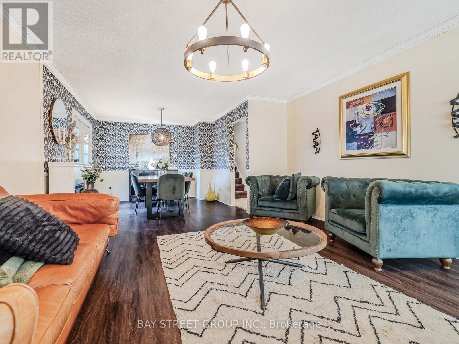 7 Whistling Hills Drive, Toronto, Ontario  M1V 2B6 - Photo 7 - E12560616