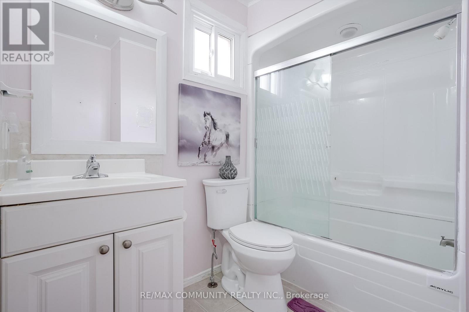 5 John Stoner Drive, Toronto, Ontario  M1B 3B7 - Photo 22 - E12560636