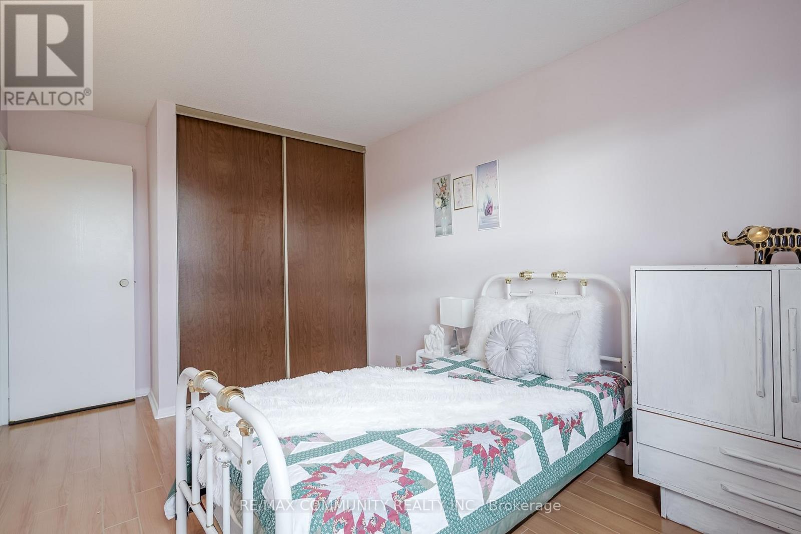 5 John Stoner Drive, Toronto, Ontario  M1B 3B7 - Photo 25 - E12560636