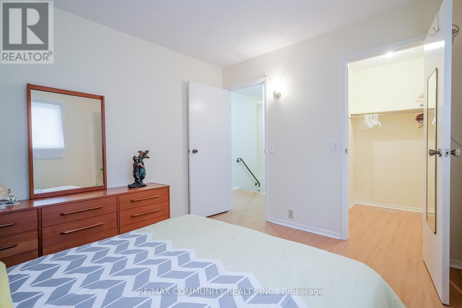 5 John Stoner Drive, Toronto, Ontario  M1B 3B7 - Photo 27 - E12560636