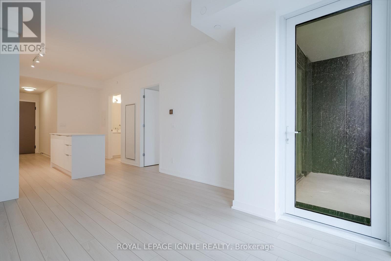 801 - 3071 Trafalgar Road, Oakville, Ontario L6H 8C6 - Photo 13 - W12557968