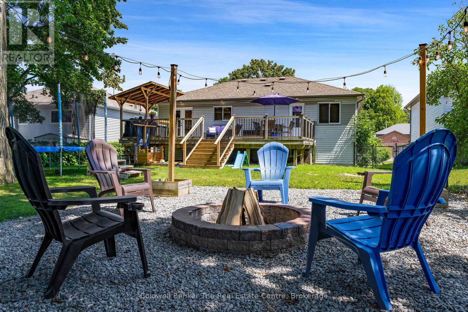 14 Langevin Drive, Wasaga Beach, Ontario  L9Z 1C6 - Photo 11 - S12560692