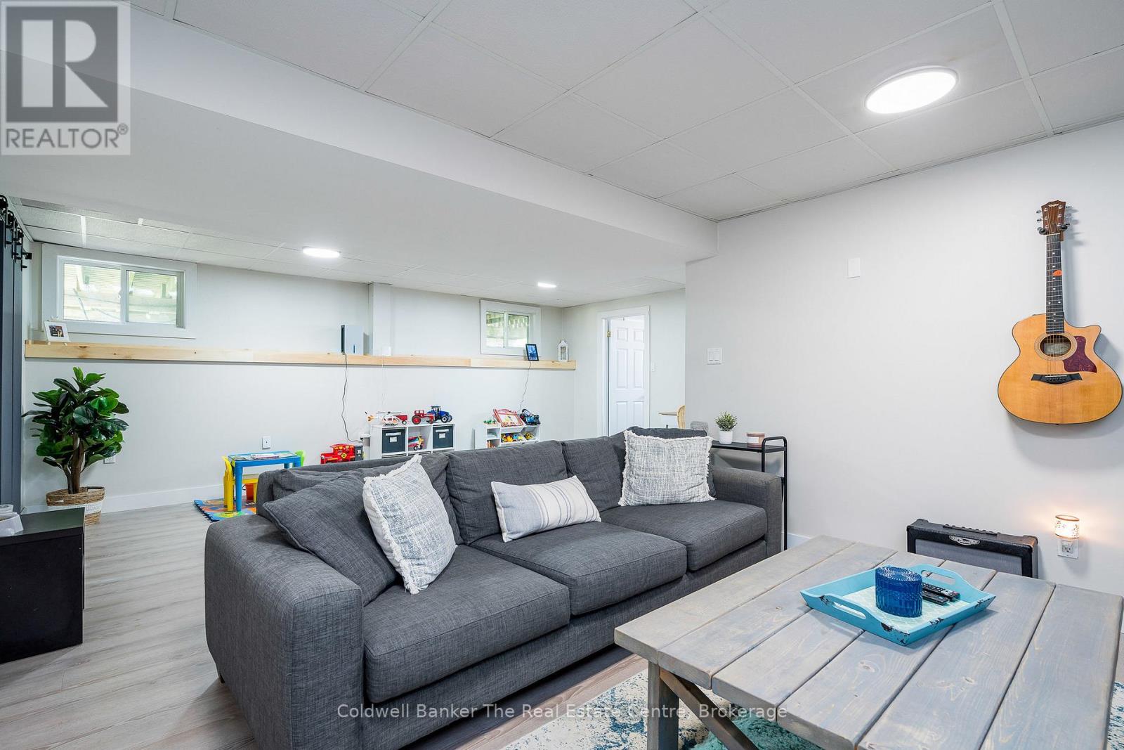 14 Langevin Drive, Wasaga Beach, Ontario  L9Z 1C6 - Photo 44 - S12560692