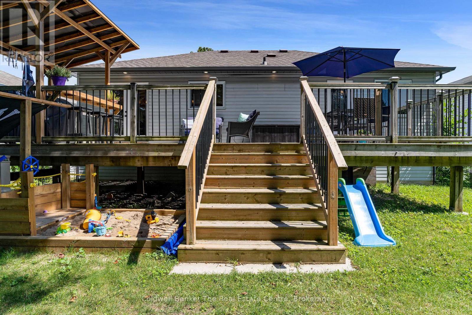 14 Langevin Drive, Wasaga Beach, Ontario  L9Z 1C6 - Photo 7 - S12560692