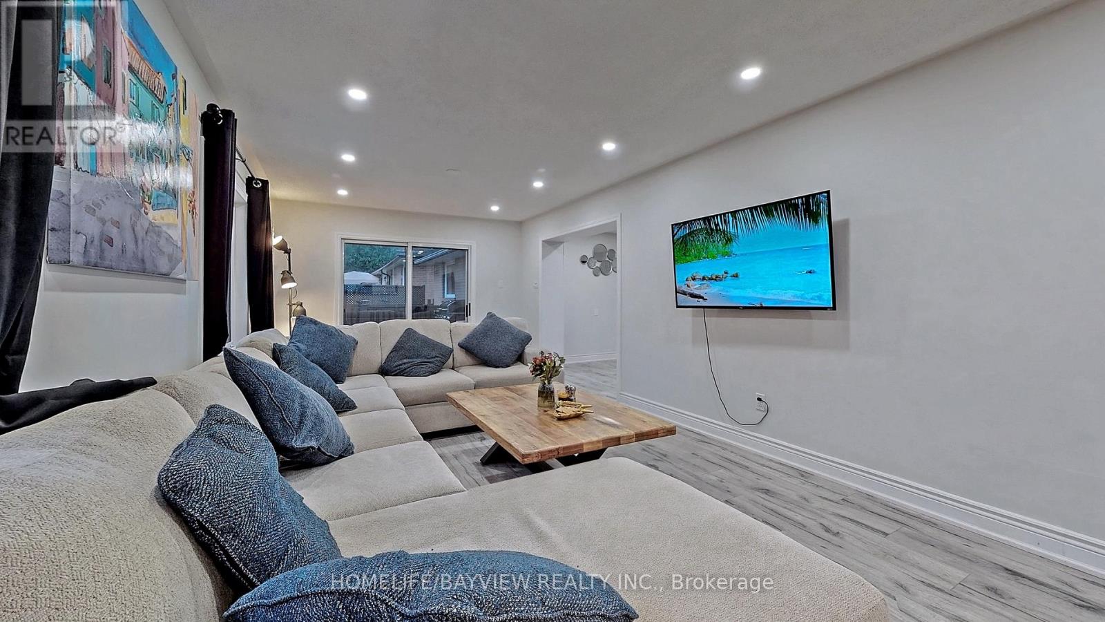 27 Hill Drive, Aurora, Ontario  L4G 3A7 - Photo 16 - N12560626