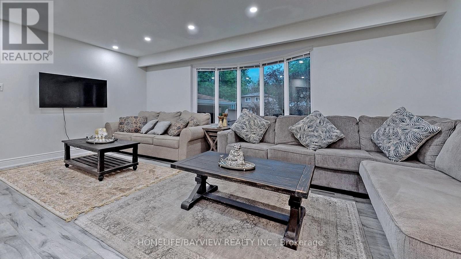 27 Hill Drive, Aurora, Ontario  L4G 3A7 - Photo 24 - N12560626