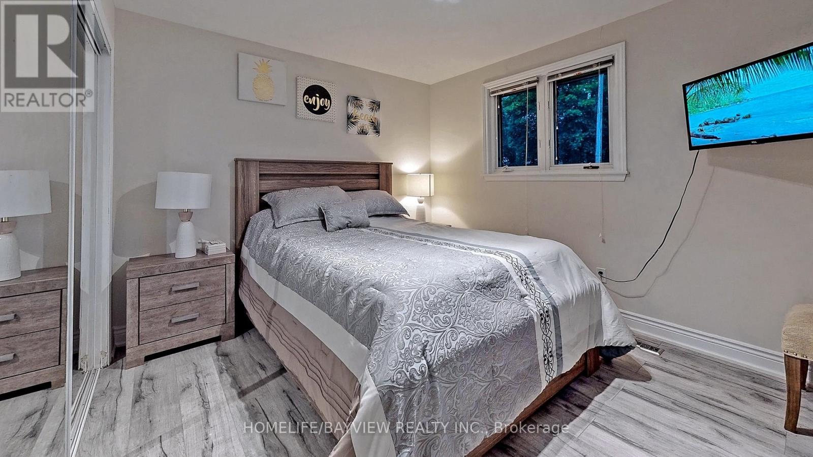 27 Hill Drive, Aurora, Ontario  L4G 3A7 - Photo 25 - N12560626