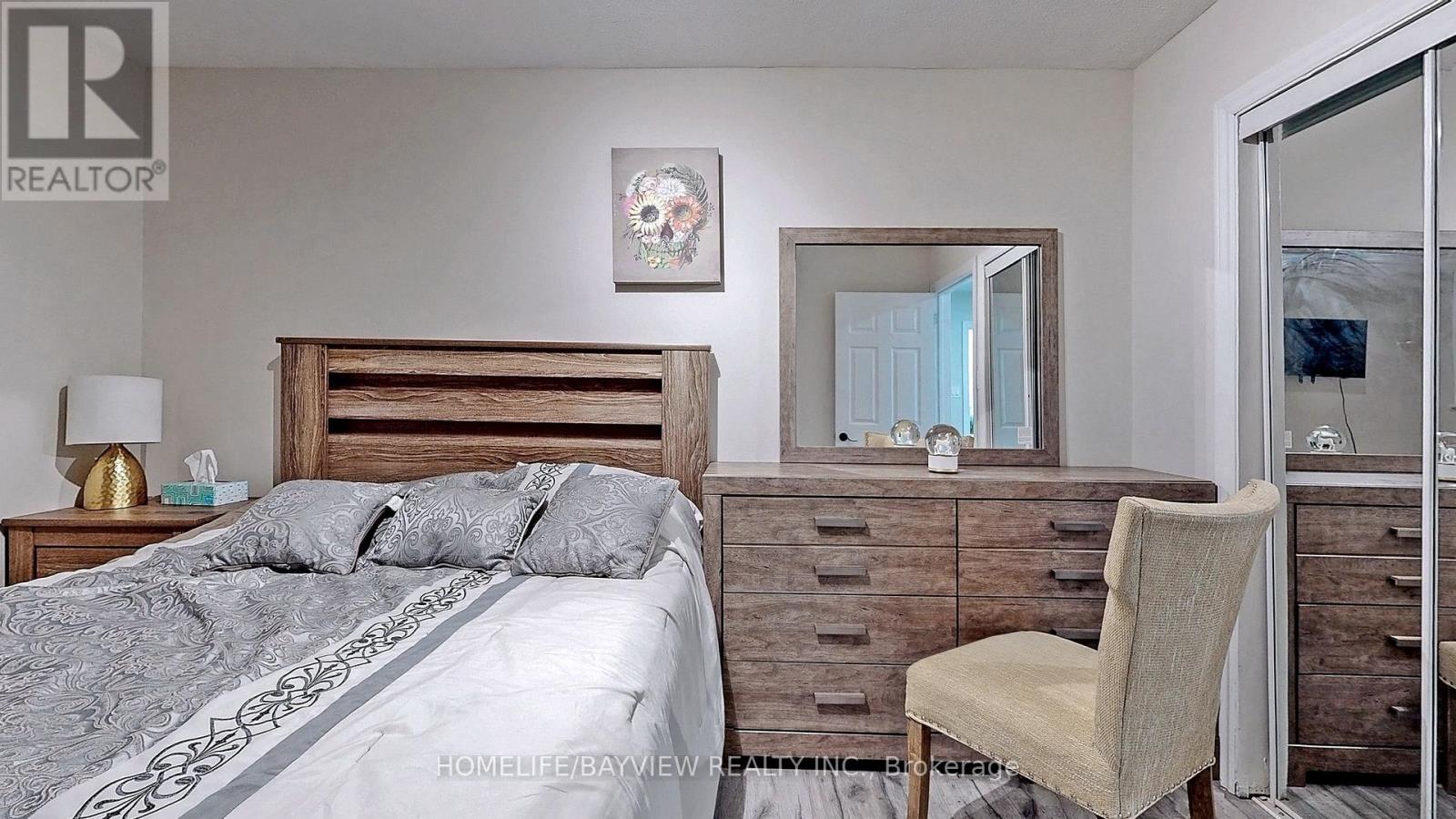 27 Hill Drive, Aurora, Ontario  L4G 3A7 - Photo 26 - N12560626