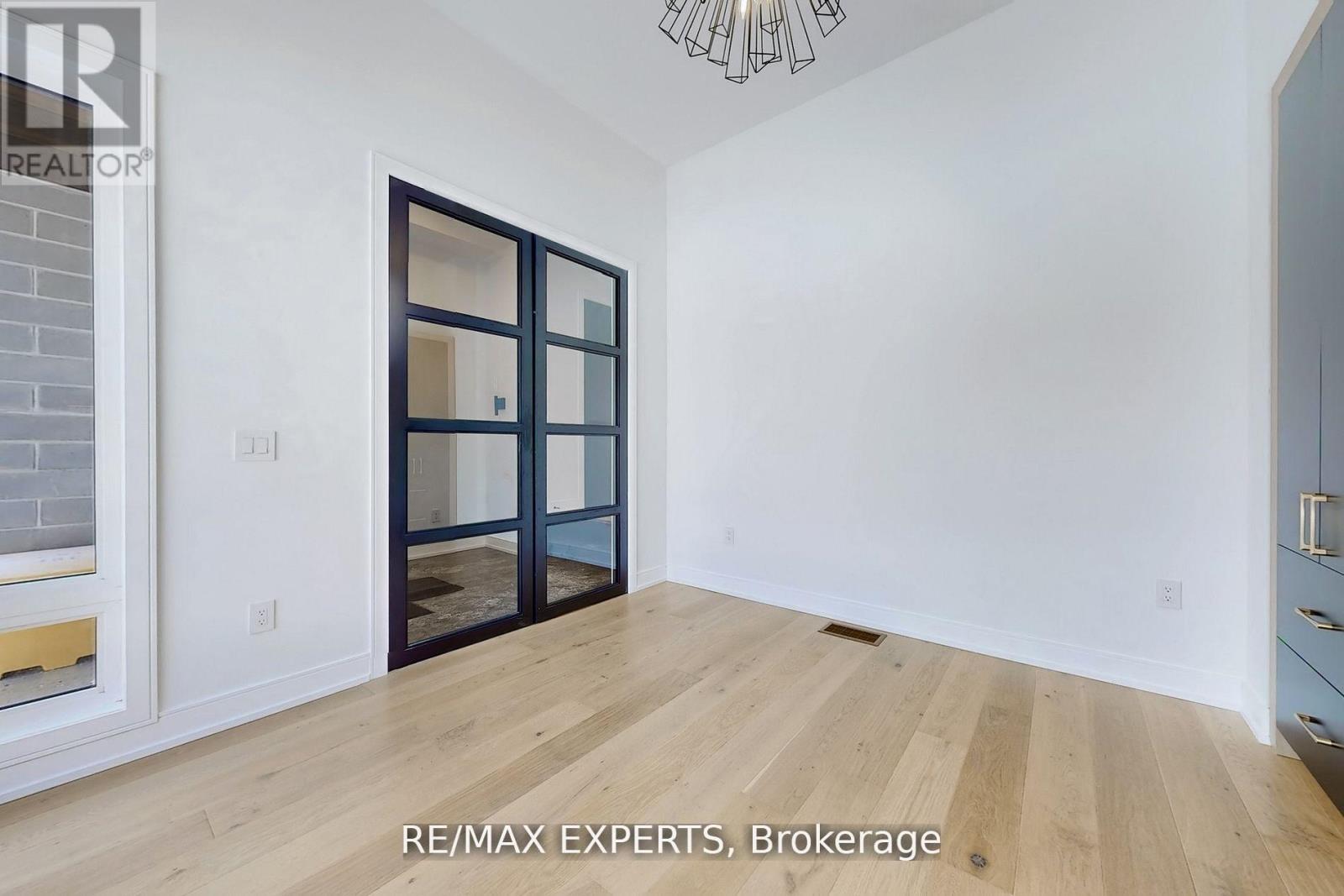 26 Night Sky Court, Richmond Hill, Ontario  L4C 2R4 - Photo 16 - N12560644