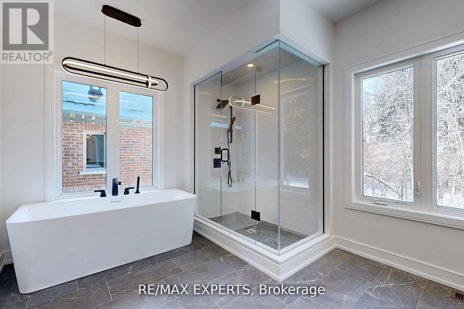 26 Night Sky Court, Richmond Hill, Ontario  L4C 2R4 - Photo 23 - N12560644