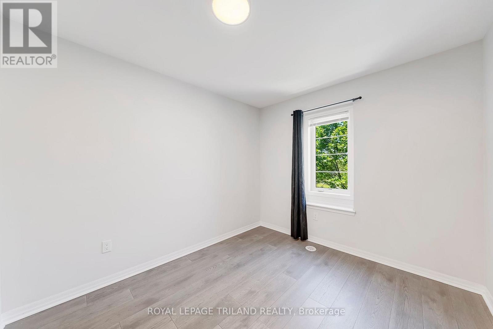 244 Ellen Davidson Drive, Oakville, Ontario  L6M 0V2 - Photo 27 - W12560710