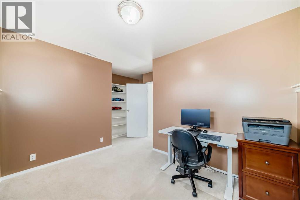 172 Sunvale Crescent Se, Calgary, Alberta  T2S 2P7 - Photo 31 - A2266284