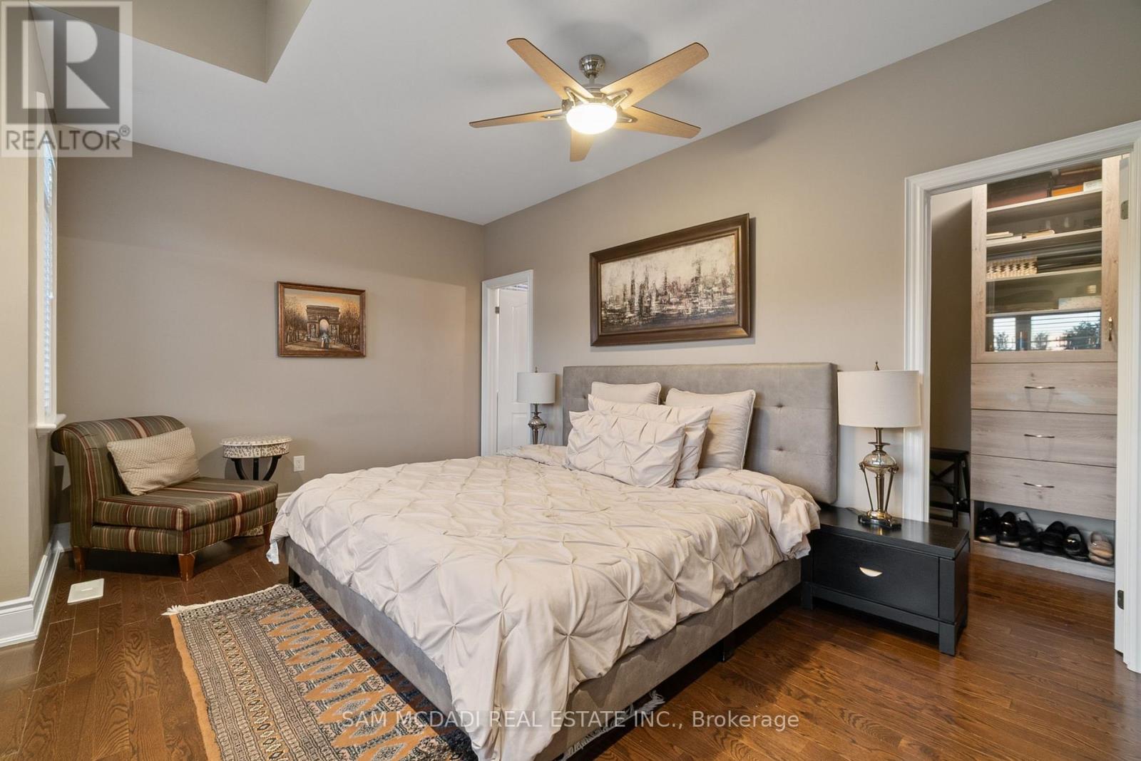 1220 Milna Drive, Oakville, Ontario  L6H 0A8 - Photo 28 - W12560610