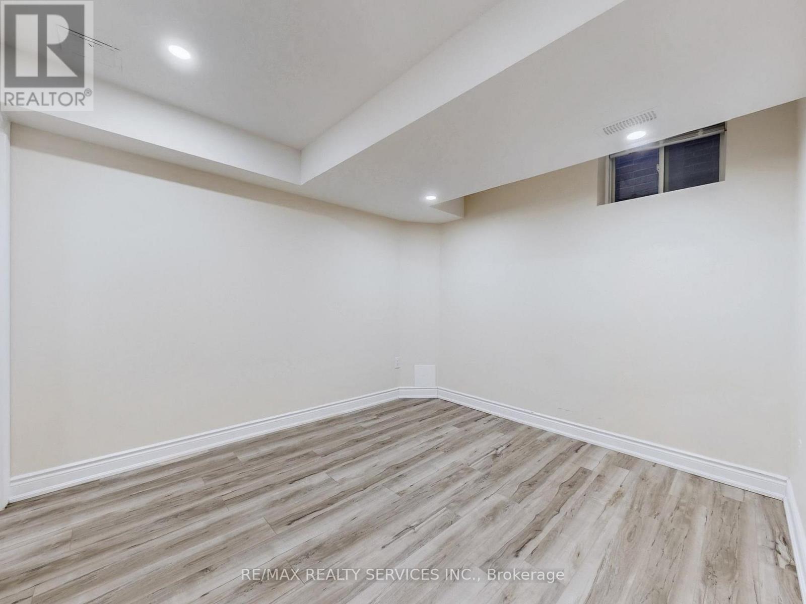 Bsmt - 24 Iguana Trail, Brampton, Ontario  L7A 0A9 - Photo 17 - W12560642