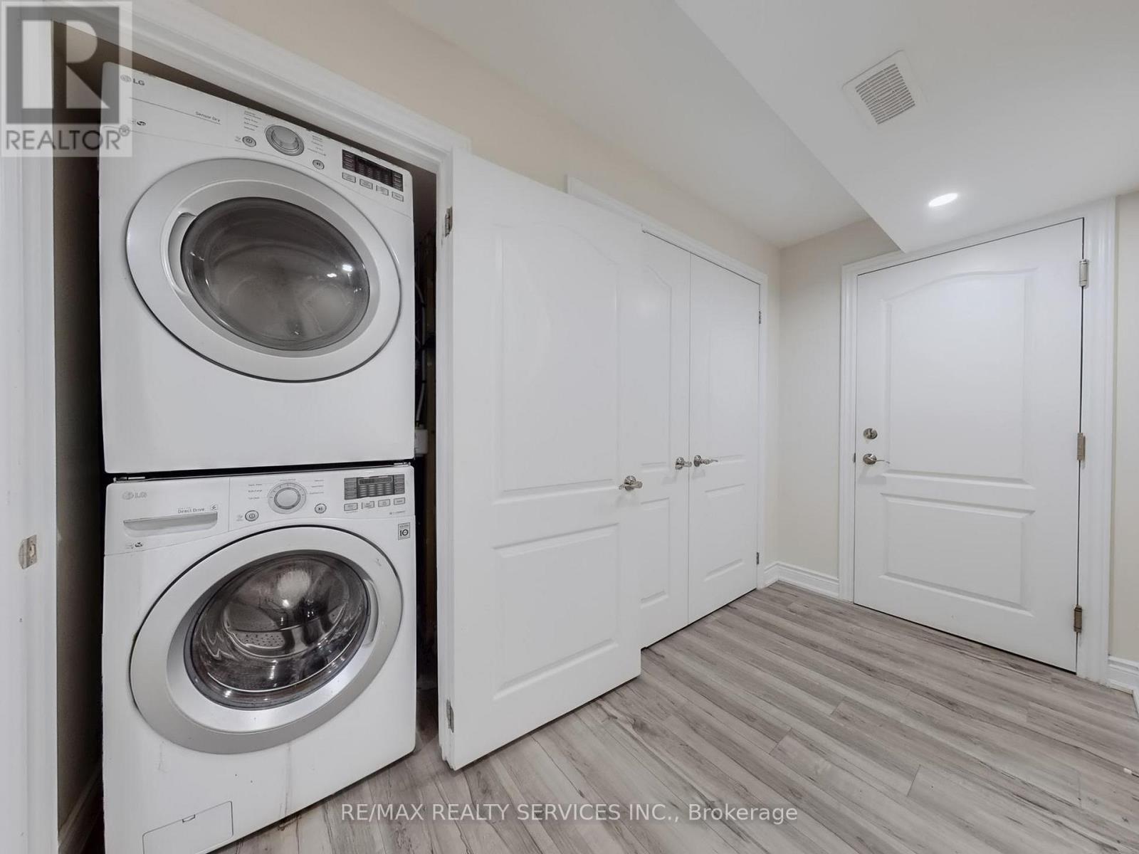 Bsmt - 24 Iguana Trail, Brampton, Ontario  L7A 0A9 - Photo 22 - W12560642