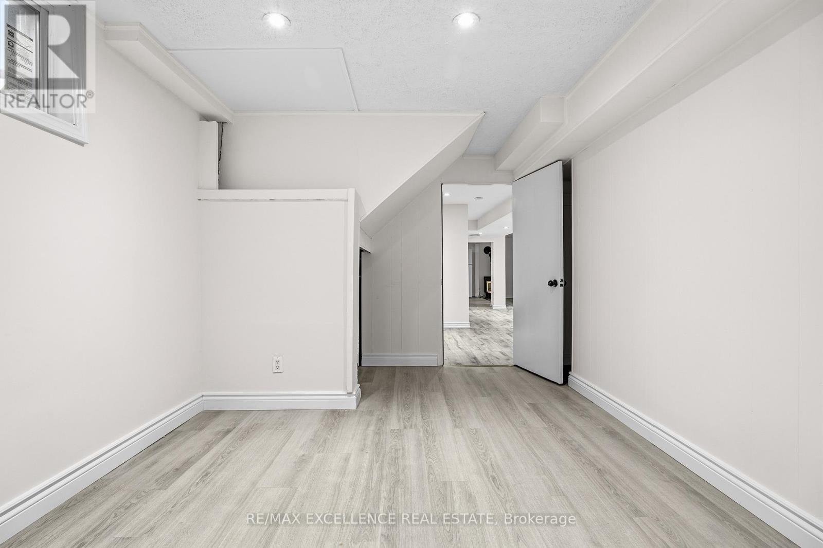 45 Stevenson Road N, Oshawa, Ontario L1J 5M4 - Photo 35 - E12560560