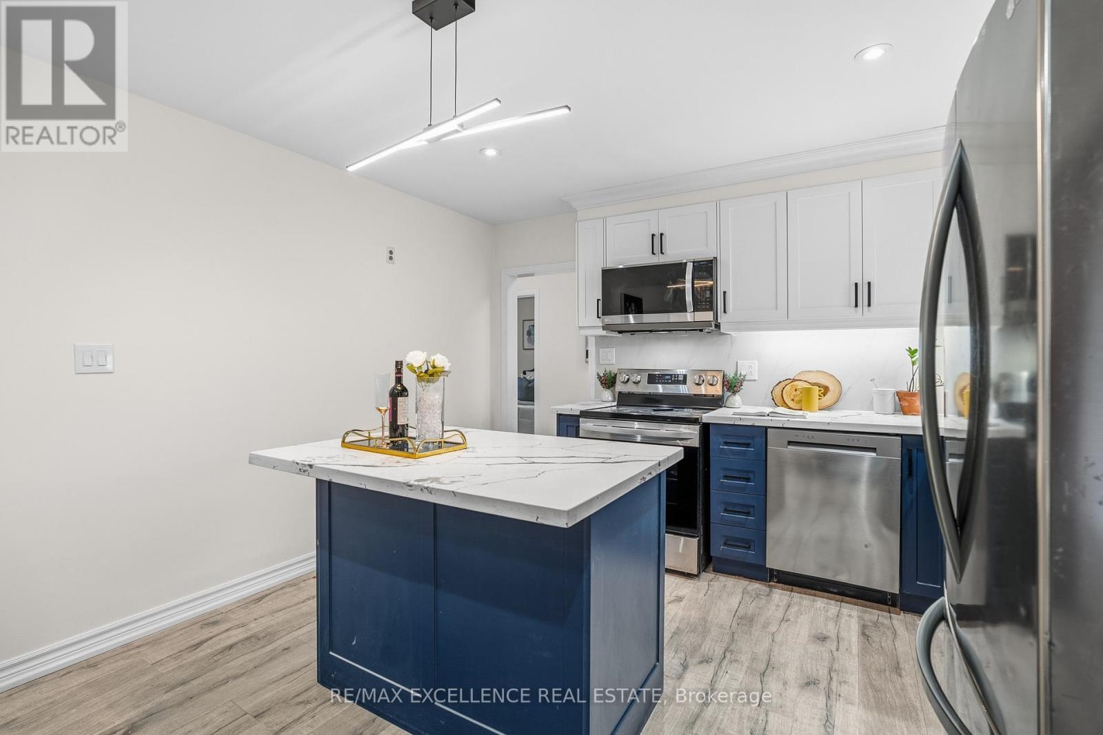 45 Stevenson Road N, Oshawa, Ontario L1J 5M4 - Photo 8 - E12560560