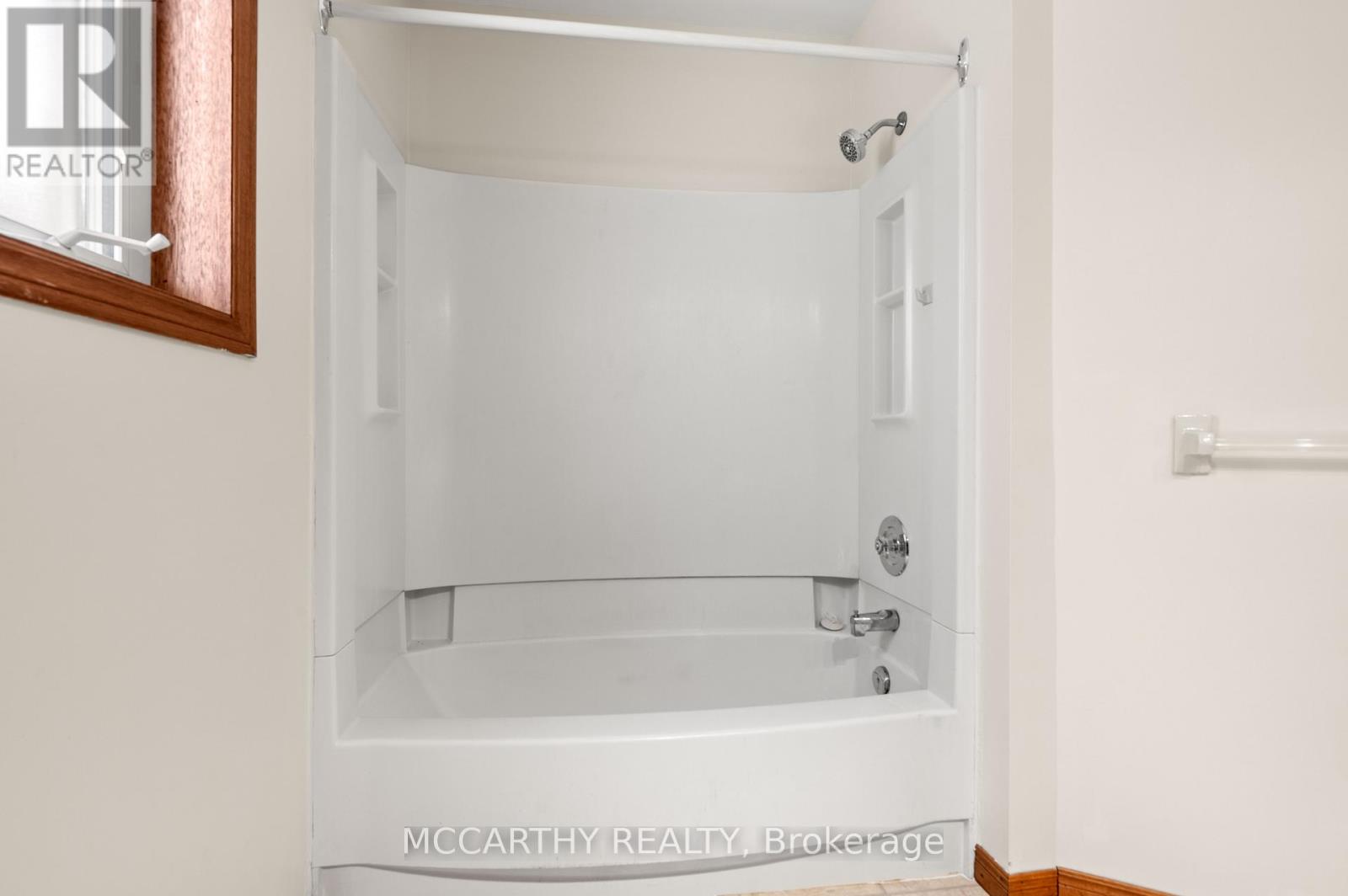 209 Sarah Court, Shelburne, Ontario  L9V 2Z8 - Photo 44 - X12560590