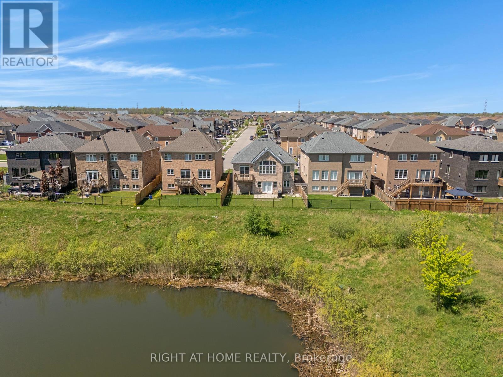 19 Robarts Drive, Hamilton, Ontario  L9K 0H5 - Photo 50 - X12560614