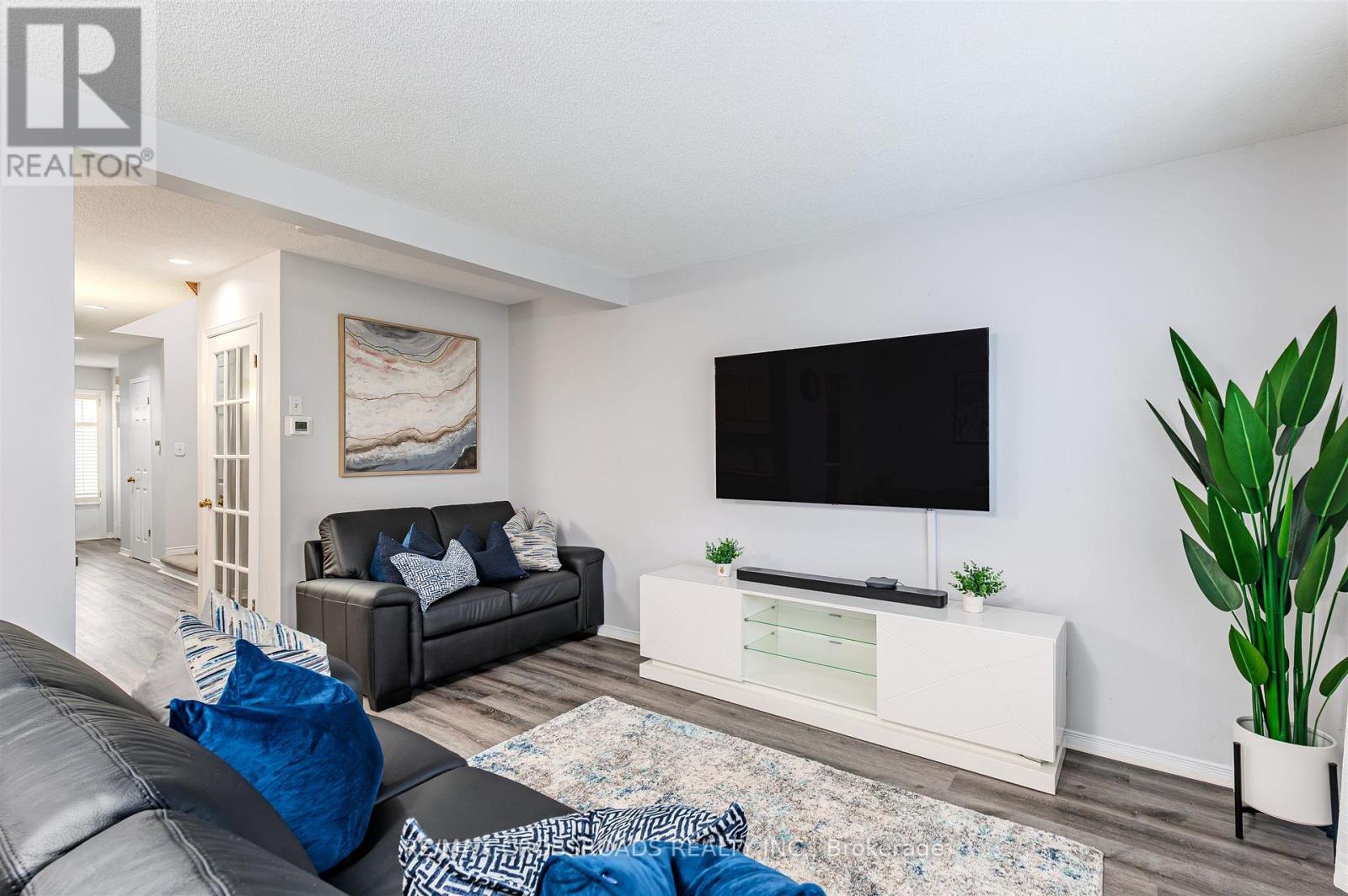 41 - 1889 Upper Wentworth Street, Hamilton, Ontario  L9B 2T8 - Photo 14 - X12560624