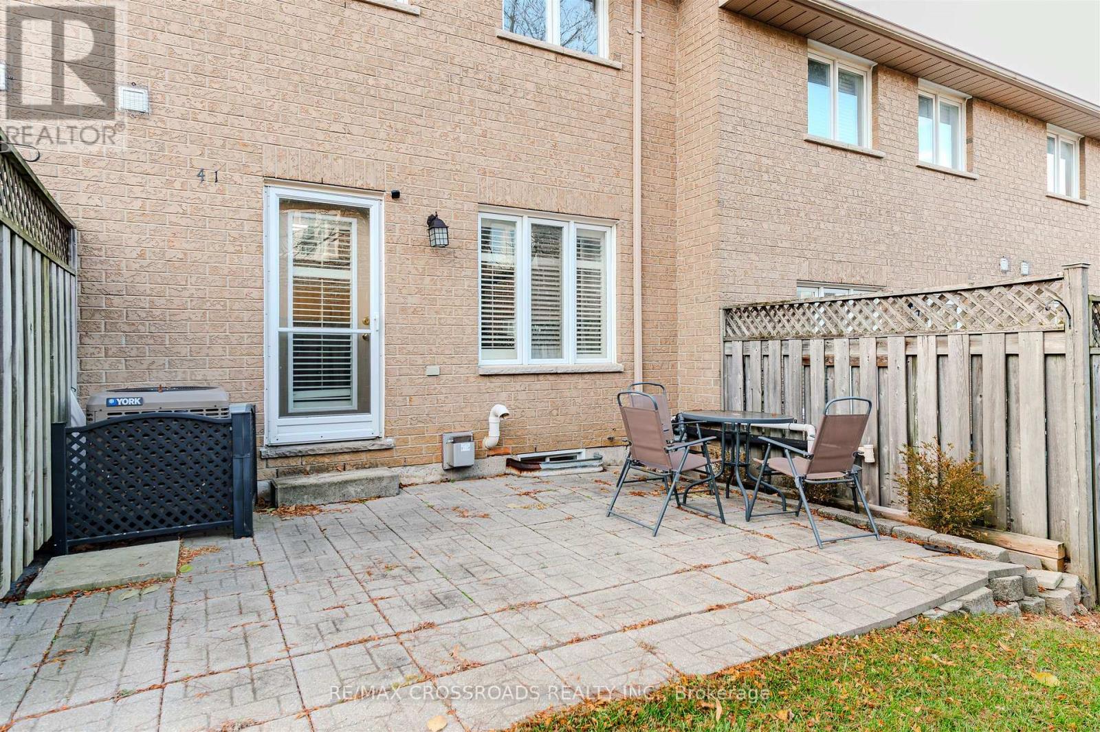 41 - 1889 Upper Wentworth Street, Hamilton, Ontario  L9B 2T8 - Photo 33 - X12560624