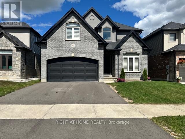 329 MASTERS DRIVE, Woodstock, Ontario
