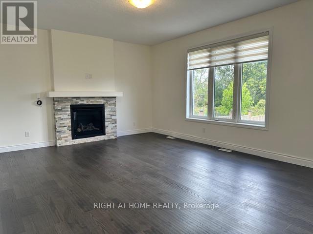 329 Masters Drive, Woodstock, Ontario  N4T 0J1 - Photo 2 - X12560630