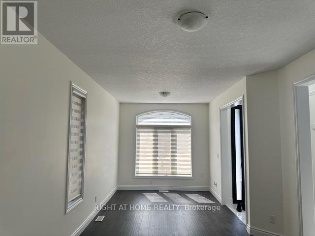 329 Masters Drive, Woodstock, Ontario  N4T 0J1 - Photo 4 - X12560630