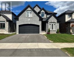 329 MASTERS DRIVE, Woodstock, Ontario