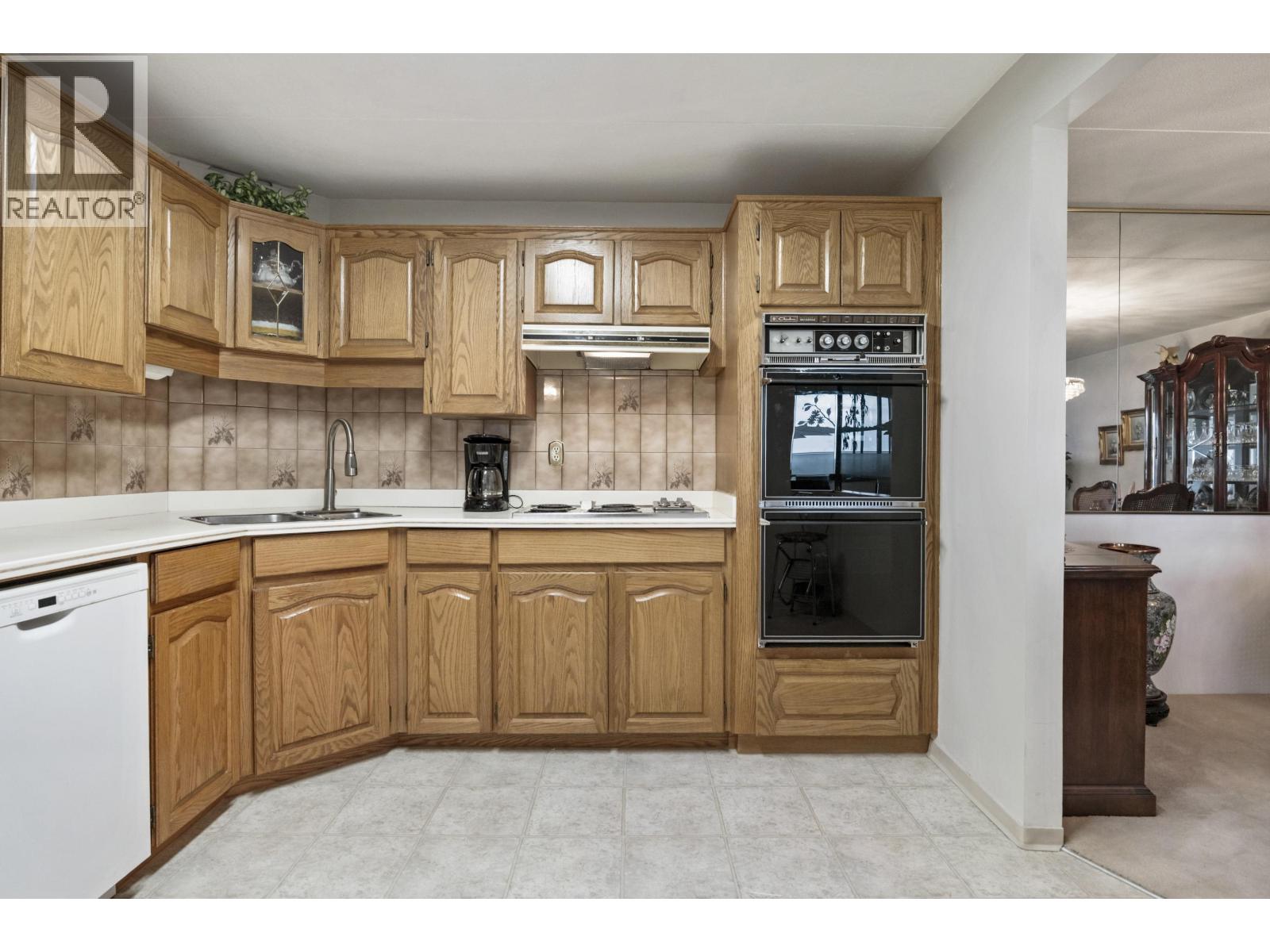 1505 6651 Minoru Boulevard, Richmond, British Columbia  V6Y 1Z2 - Photo 7 - R3068865