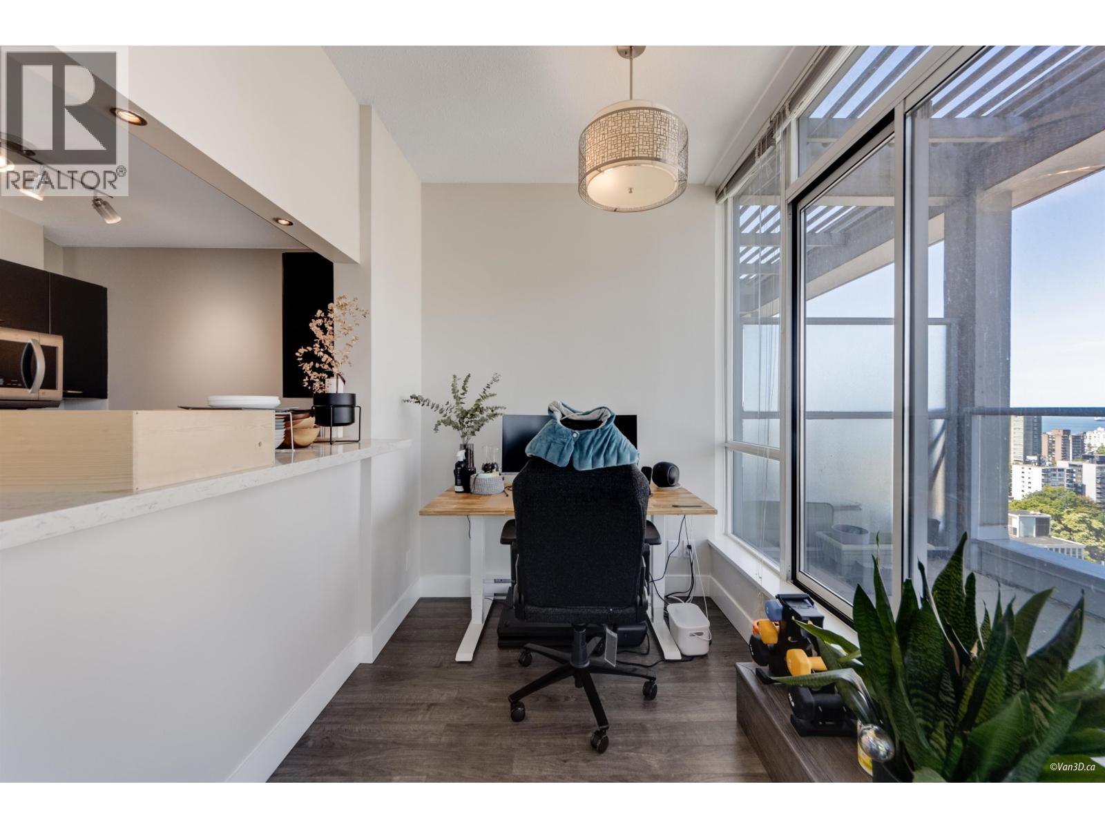 2204 1420 W Georgia Street, Vancouver, British Columbia  V6G 3K4 - Photo 9 - R3068899