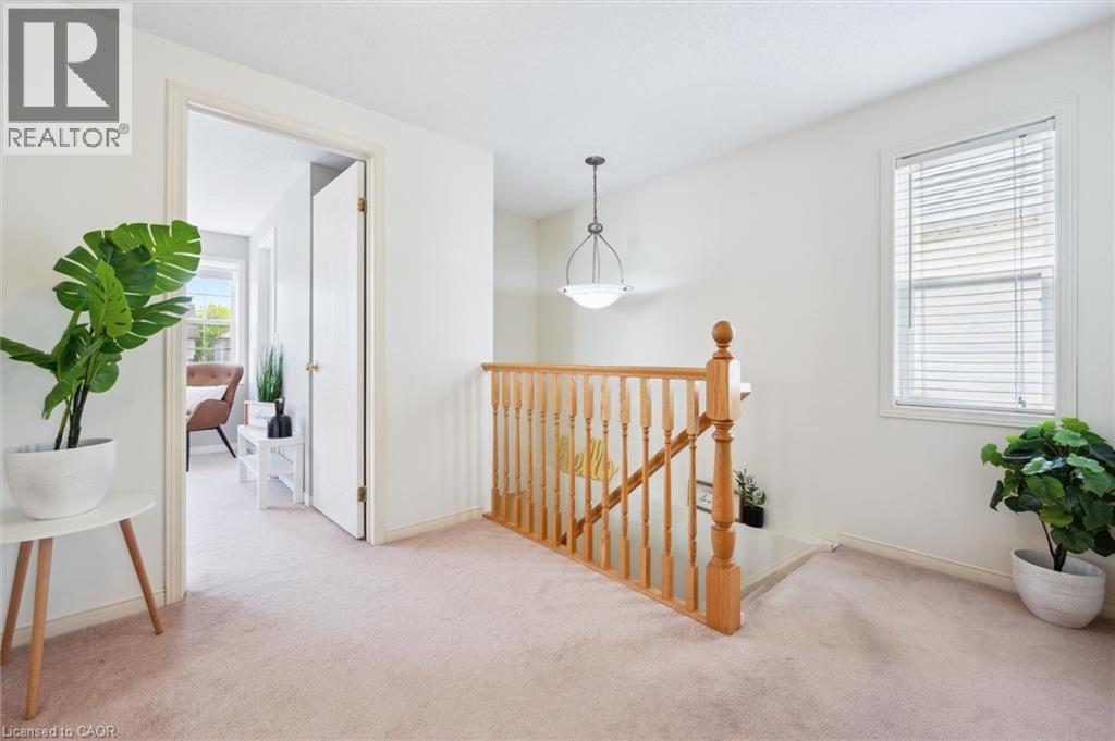 566 Bonavista Drive, Waterloo, Ontario  N2K 3Z7 - Photo 15 - 40784177